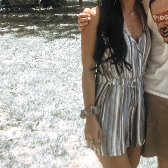 Dresses & Skirts - Boutique blue stripped romper